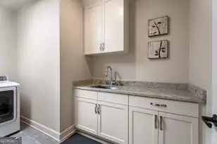 6552 Long Acres Dr, Sandy Springs, GA 30328 - Photo 51