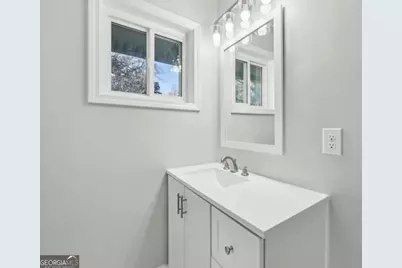 2592 Baker Road NW, Atlanta, GA 30318 - Photo 25