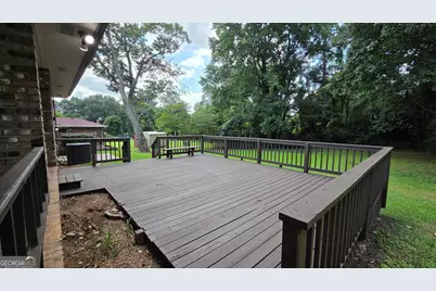 715 Barnesdale Drive, Jonesboro, GA 30236 - Photo 13