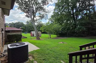 715 Barnesdale Dr, Jonesboro, GA 30236 - Photo 15