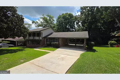715 Barnesdale Drive, Jonesboro, GA 30236 - Photo 3