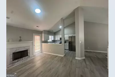 1266 Crestridge Lane, Riverdale, GA 30296 - Photo 5