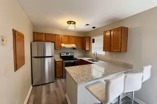 1015 Rock Creek Ln, Norcross, GA 30093 - Photo 11