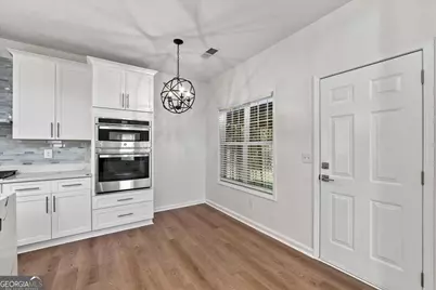 1135 Baltic Court, Loganville, GA 30052 - Photo 17