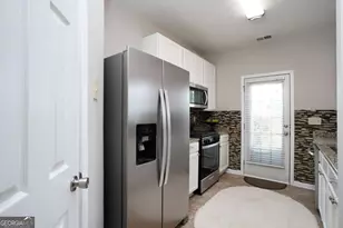 182 Oak Green Dr, Lawrenceville, GA 30044 - Photo 7