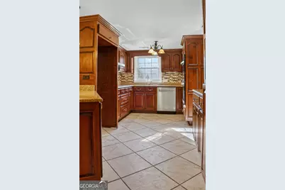 606 W Liberty Street, Claxton, GA 30417 - Photo 11