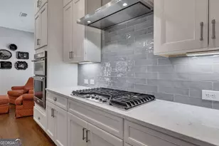 401 Reeves St, Woodstock, GA 30188 - Photo 15