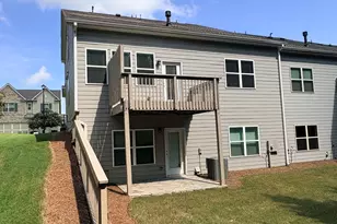 2790 Laurel Gate Ln, Cumming, GA 30040 - Photo 3
