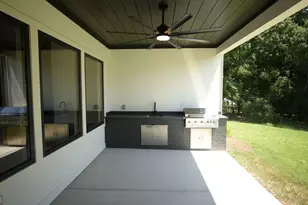 3295 Kelly Glen Ct, Dacula, GA 30019 - Photo 15
