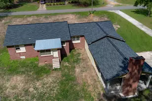 408 N Broad St, Doerun, GA 31744 - Photo 7