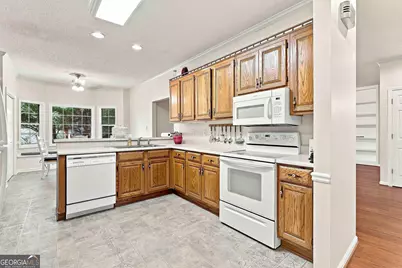 250 Brittany Chase, Fayetteville, GA 30214 - Photo 19