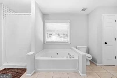 4575 Summerset Drive, Gainesville, GA 30507 - Photo 25