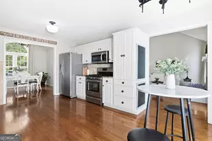 4575 Summerset Dr, Gainesville, GA 30507 - Photo 13
