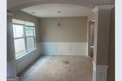 9433 Lakeview Road, Union City, GA 30291 - Photo 9
