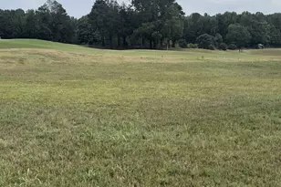 31 Adams Dr, Commerce, GA 30530 - Photo 1