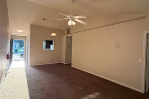 410 E Lawnwood Ct, Kingsland, GA 31548 - Photo 9