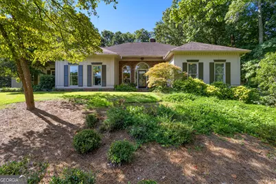 216 Ashford Circle, Lagrange, GA 30240 - Photo 1