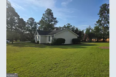 1322 Woodlawn Circle, Vidalia, GA 30474 - Photo 3