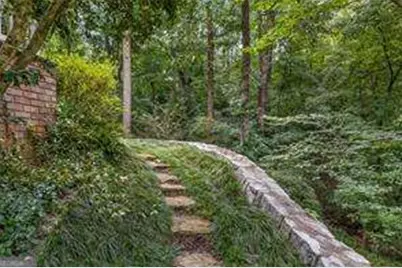 1037 Davis Drive, Sandy Springs, GA 30327 - Photo 5