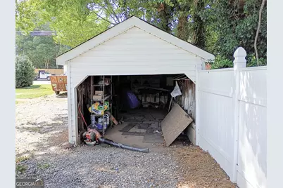 402 Gordon Street, Bremen, GA 30110 - Photo 17