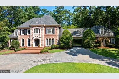 104 Clubview Drive, Lagrange, GA 30240 - Photo 5