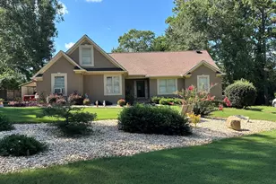 309 Ashford Pl, Griffin, GA 30224 - Photo 1