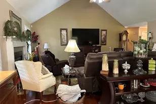 309 Ashford Pl, Griffin, GA 30224 - Photo 7