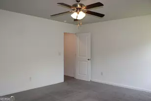 9220 Golfview Cir, Covington, GA 30014 - Photo 11