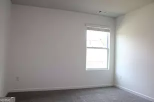 9220 Golfview Cir, Covington, GA 30014 - Photo 13