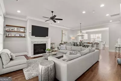 160 Clover Court, Roswell, GA 30075 - Photo 5