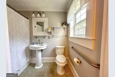 207 College Street, Hogansville, GA 30230 - Photo 25