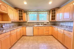 207 College St, Hogansville, GA 30230 - Photo 21