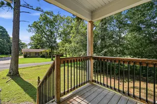 443 Poplar St, Trenton, GA 30752 - Photo 3