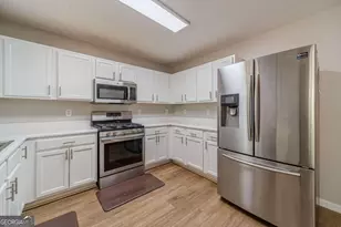 3802 Jackson Shoals Dr, Lawrenceville, GA 30044 - Photo 15