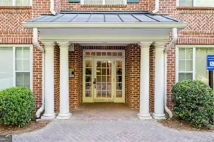 4201 Stratford Commons, Decatur, GA 30033 - Photo 1