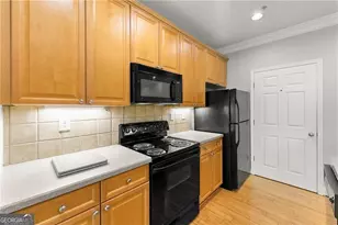 4201 Stratford Commons, Decatur, GA 30033 - Photo 3