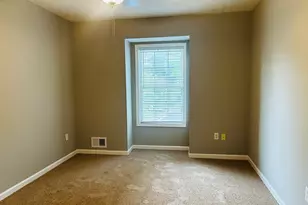 207 Hillcrest Dr, Palmetto, GA 30268 - Photo 11