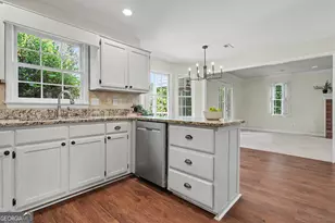 401 Walnut Grove Rd, Peachtree City, GA 30269 - Photo 15