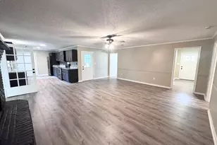 304 Pinewood Dr, Dublin, GA 31021 - Photo 23