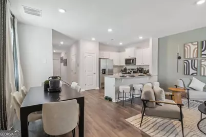 518 Woodcreek Circle SW #11, Atlanta, GA 30331 - Photo 17