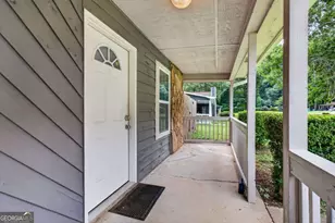 2141 Valley Oaks Dr SE, Smyrna, GA 30080 - Photo 5