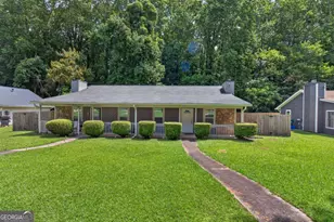 2141 Valley Oaks Dr SE, Smyrna, GA 30080 - Photo 1