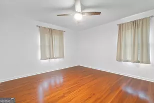 105 Pine St, Barnesville, GA 30204 - Photo 17