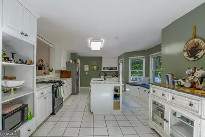 647 Than Skinner Road, Winder, GA 30680 - Photo 11