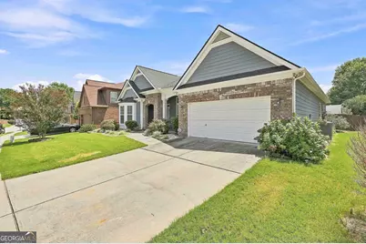 7350 Poppy Way, Union City, GA 30291 - Photo 5