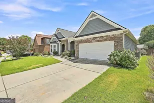 7350 Poppy Way, Union City, GA 30291 - Photo 5