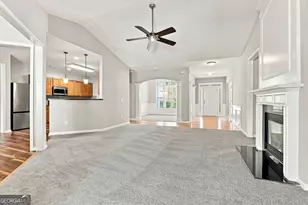 7350 Poppy Way, Union City, GA 30291 - Photo 17
