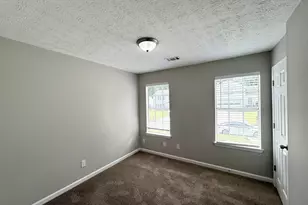 6563 Eastbriar Dr, Lithonia, GA 30058 - Photo 5