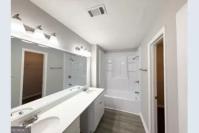 6563 Eastbriar Drive, Lithonia, GA 30058 - Photo 9