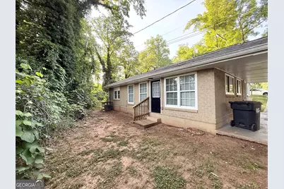 1743 Carter Circle, East Point, GA 30344 - Photo 9
